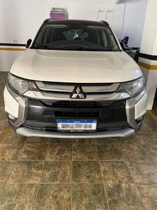 MITSUBISHI OUTLANDER 2.0 16V GASOLINA 4P AUTOMÁTICO